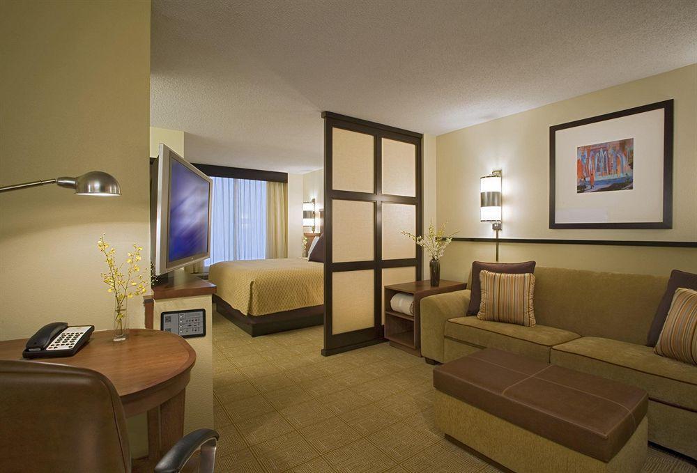 Hyatt Place Dallas/North Arlington/Grand Prairie Номер фото