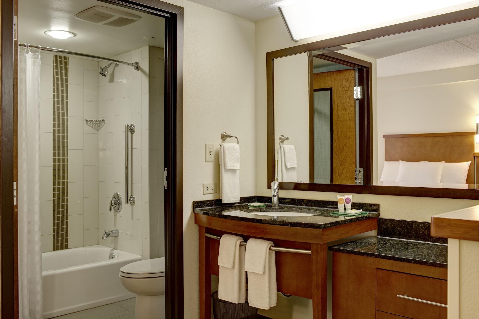 Hyatt Place Dallas/North Arlington/Grand Prairie Экстерьер фото